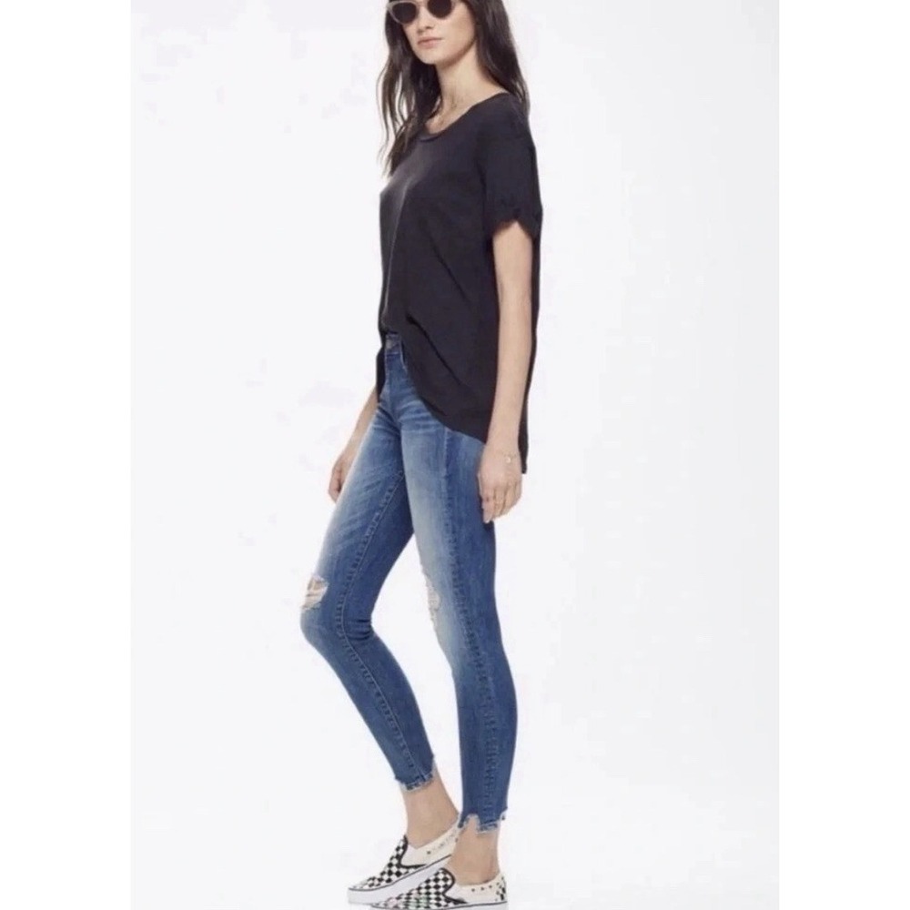 MOTHER The Looker Ankle Chew Jean Mums The Word Medium Wash Distressed Size 26‎